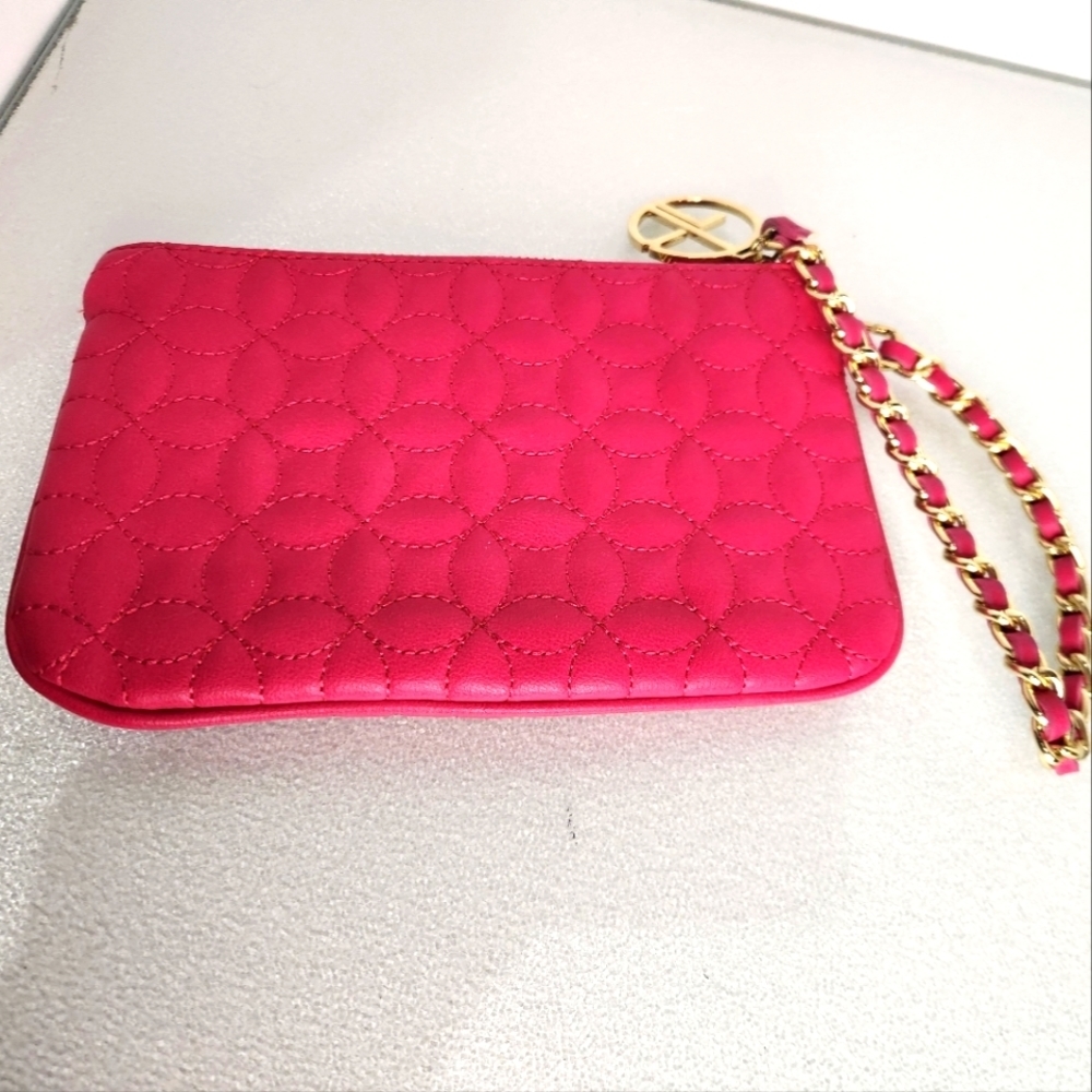 Gianni Bini NWOT barbiecore quilted‎ pink vegan leather wristlet w gold hardware